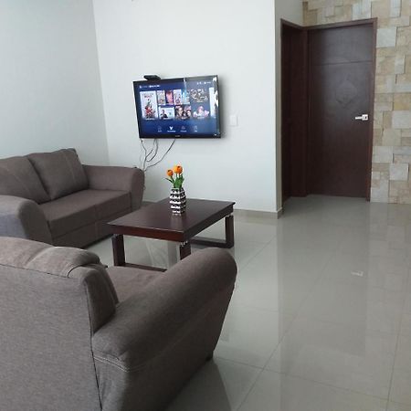 Apartamento Renta Vacacional A 2 Cuadras De La Playa O Malecon De Mazatlán Exterior foto